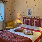 Maison De Caractere Au Coeur Du Village - Fr-1-582-546 בית נופש *