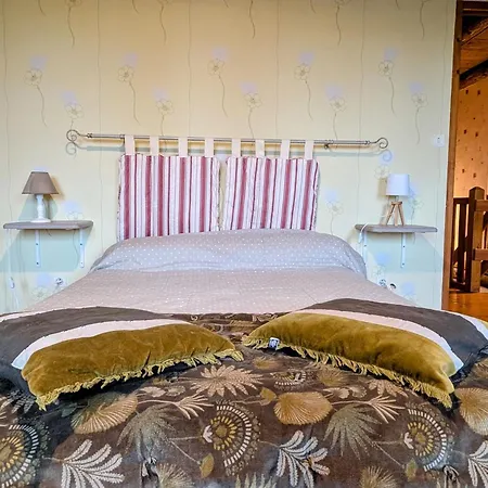 Maison De Caractère Au Cœur Du Village - Fr-1-582-546 Hébergement de vacances