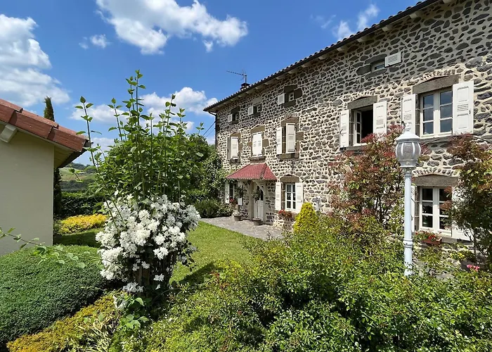 Hébergement de vacances Maison De Caractère Au Cœur Du Village - Fr-1-582-546